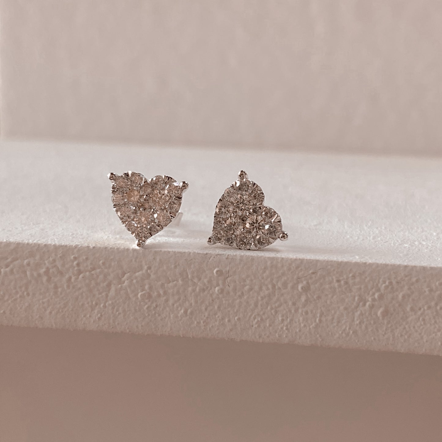 18K白金鑽石愛心耳環 No.641 | 限量發售